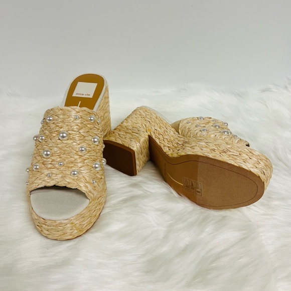 Dolce Vita Elora Pearl Light Natural Raffia Platform Slide Sandals In Tan - Picture 12 of 14